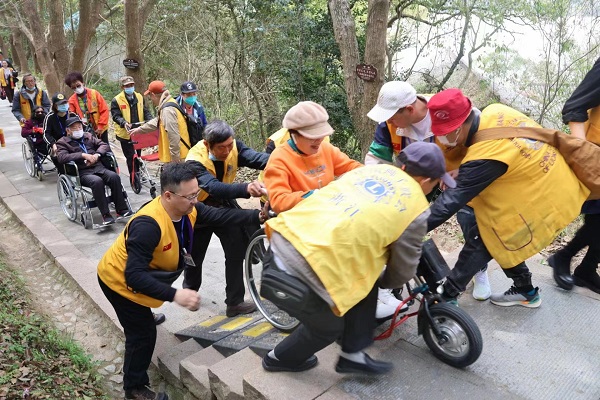 轮椅行圆梦普陀山之旅2.jpg